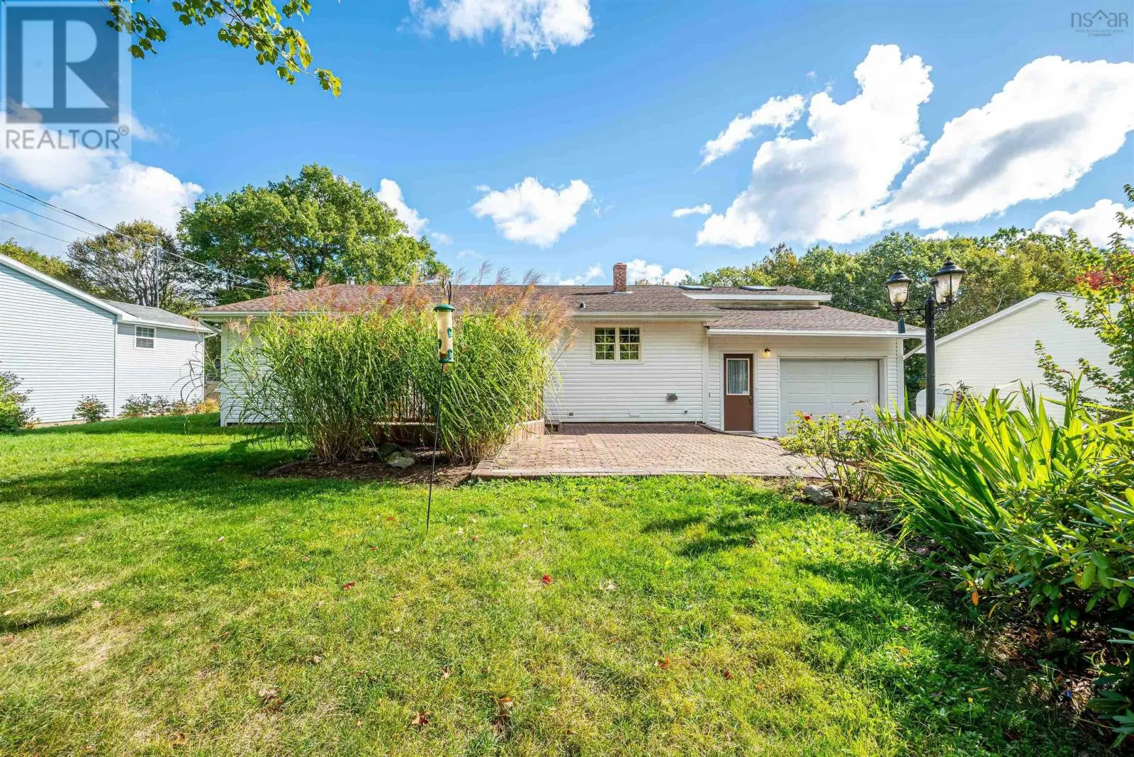 206 Lakeview Road