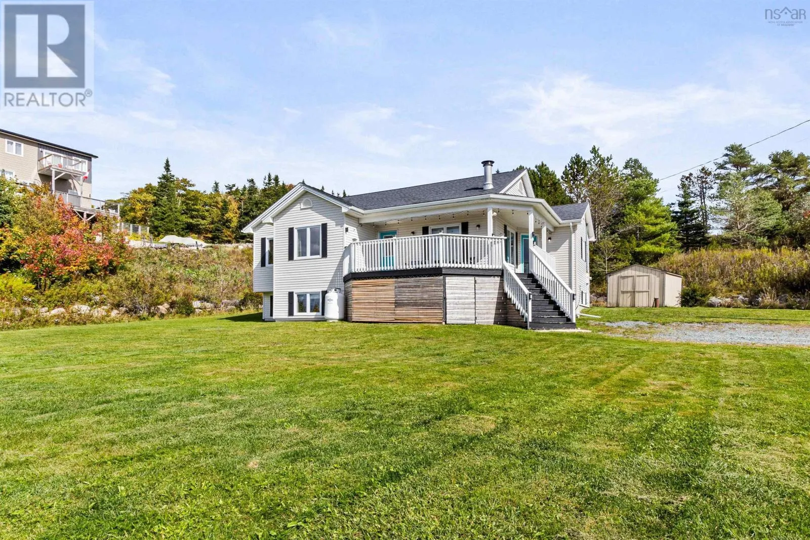 10 Mystic Ridge