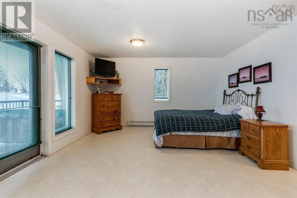 894 Morden Road