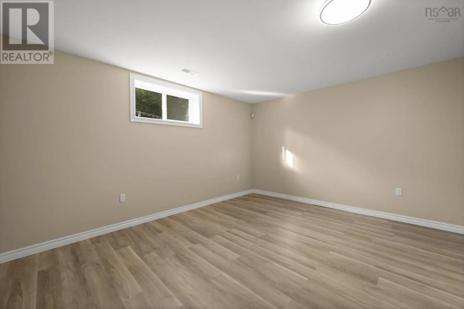 23 Lancaster Drive
