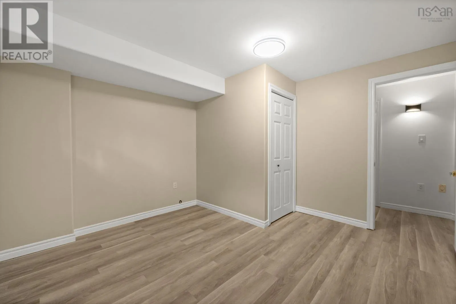 23 Lancaster Drive