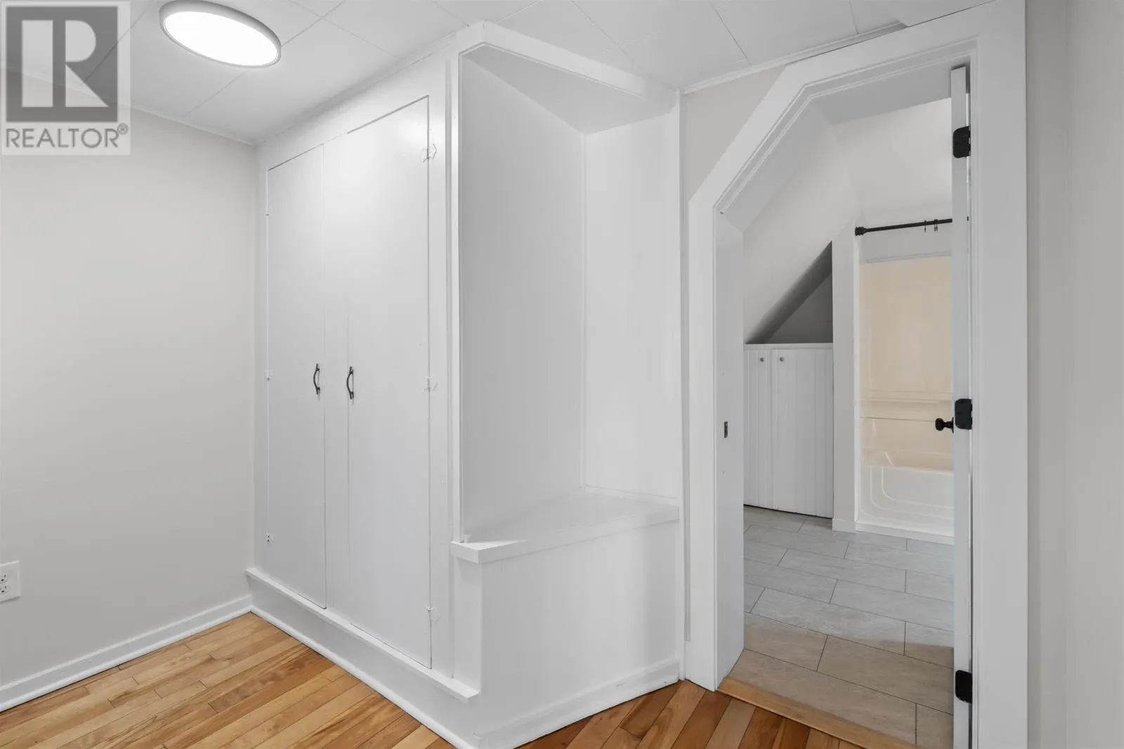 370 Second Street