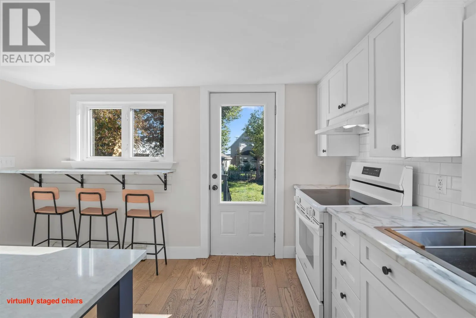 370 Second Street