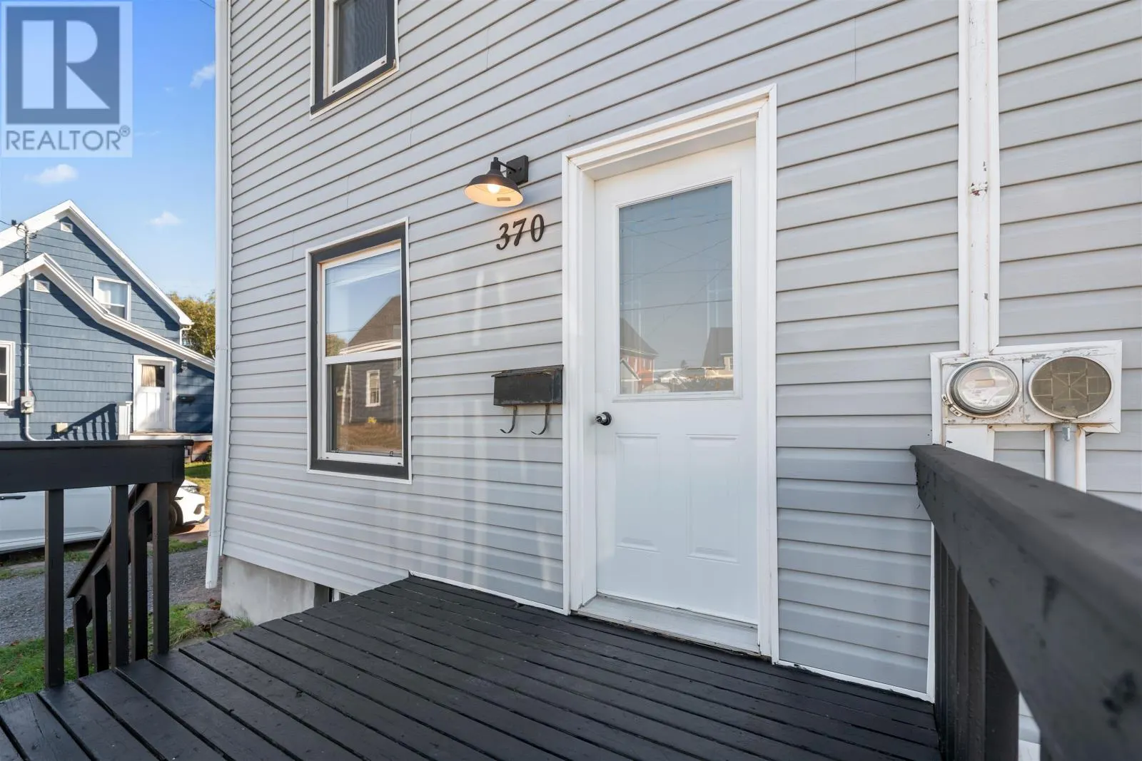 370 Second Street