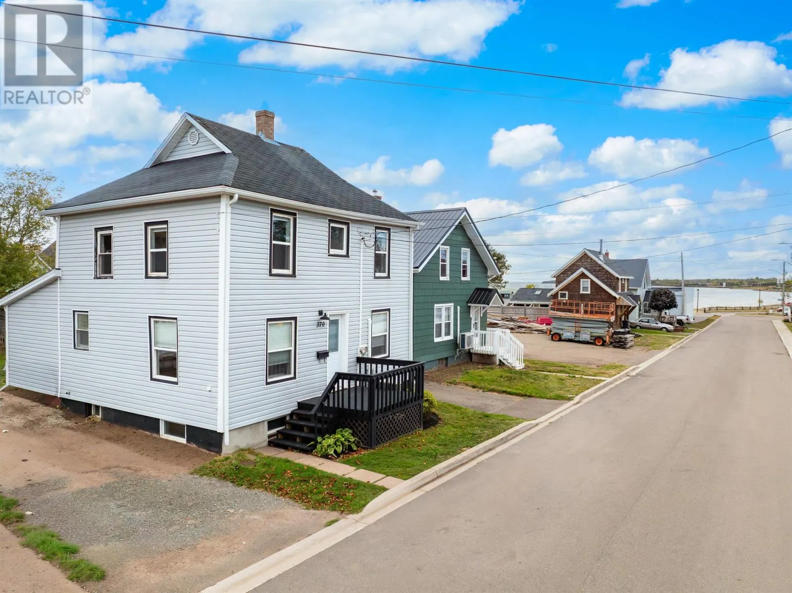 370 Second Street