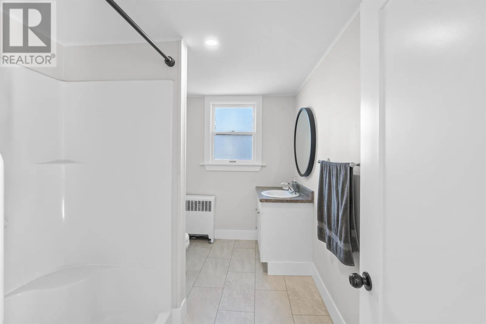 370 Second Street