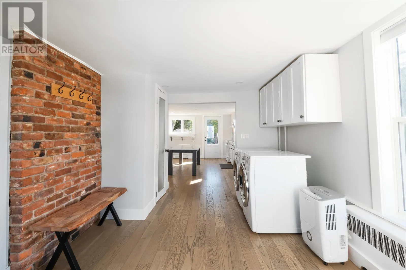 370 Second Street