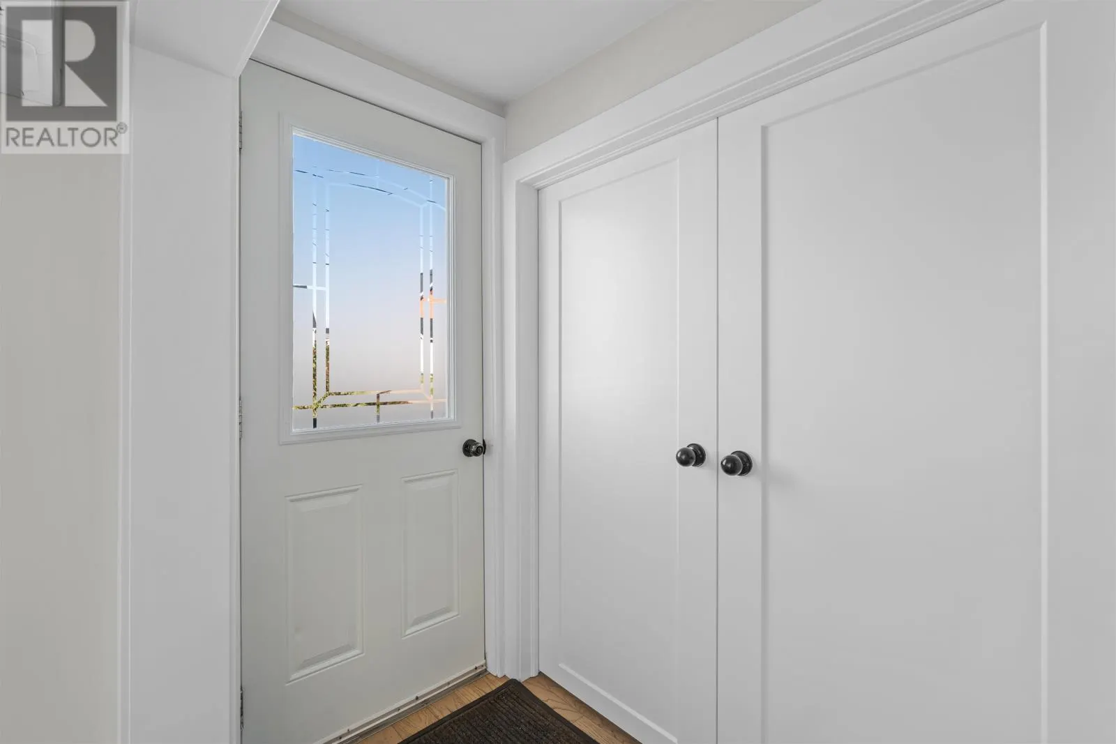 370 Second Street