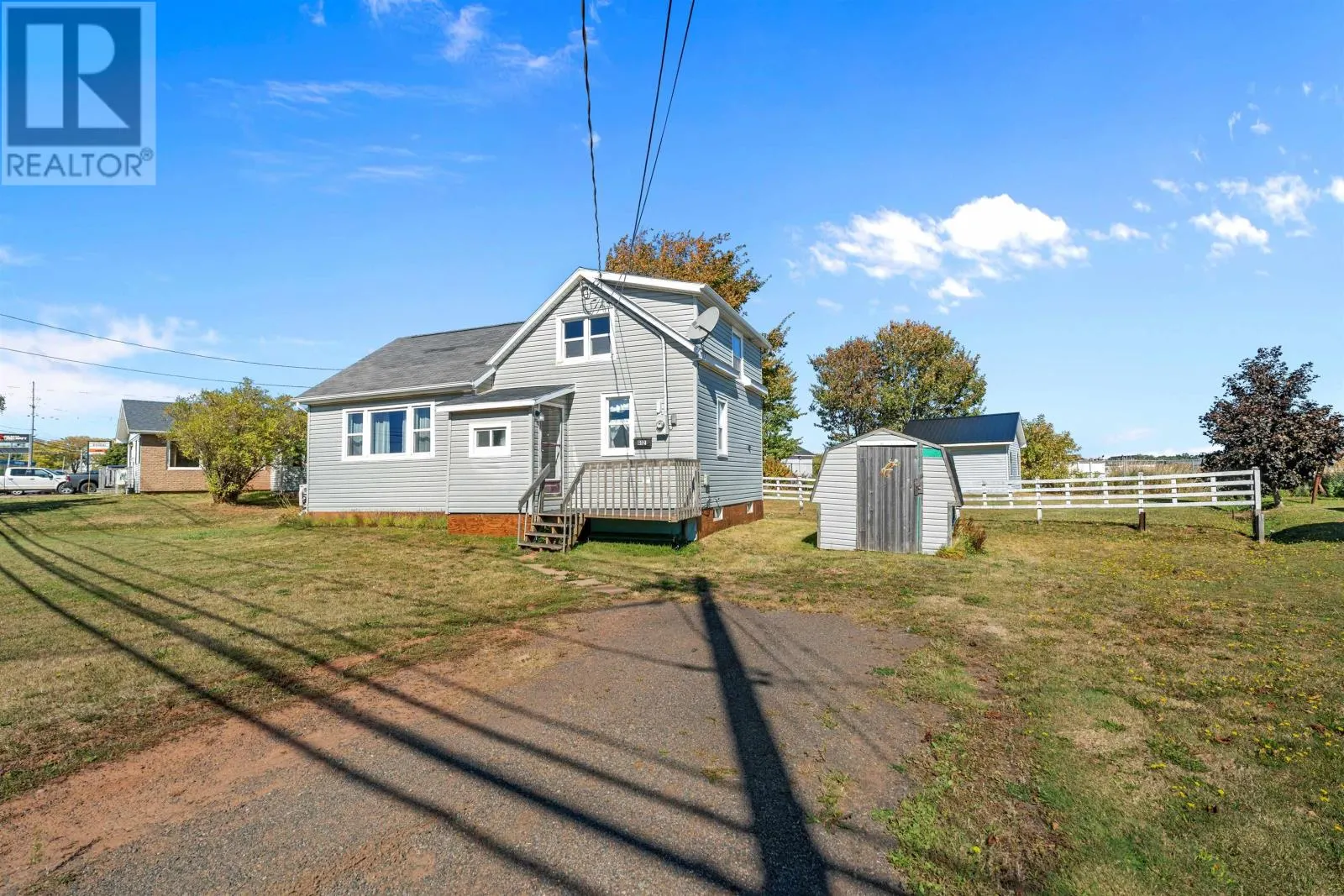 652 South Drive