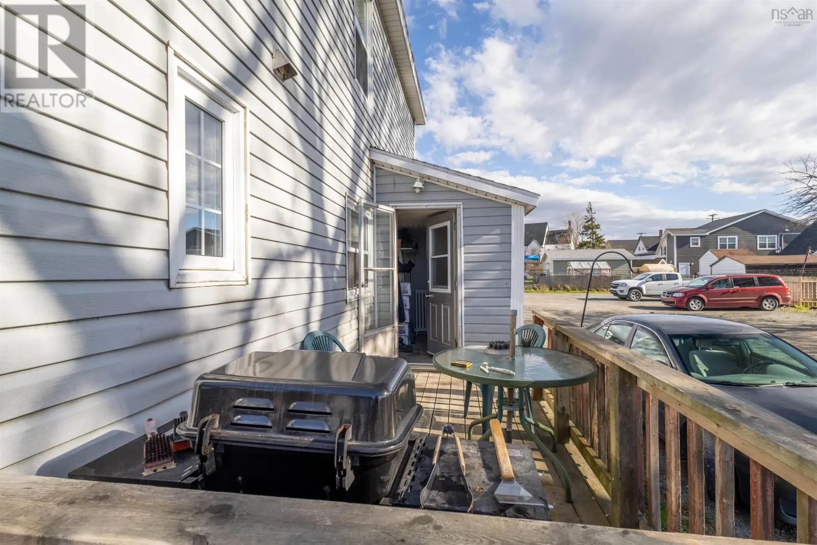 455 Whitney Avenue