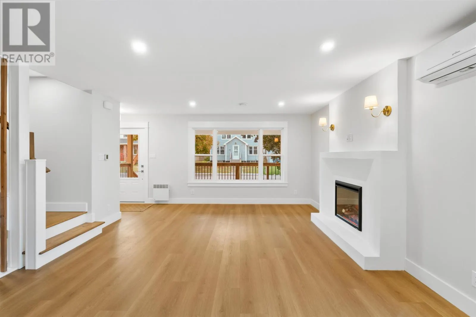 366 Oak Avenue
