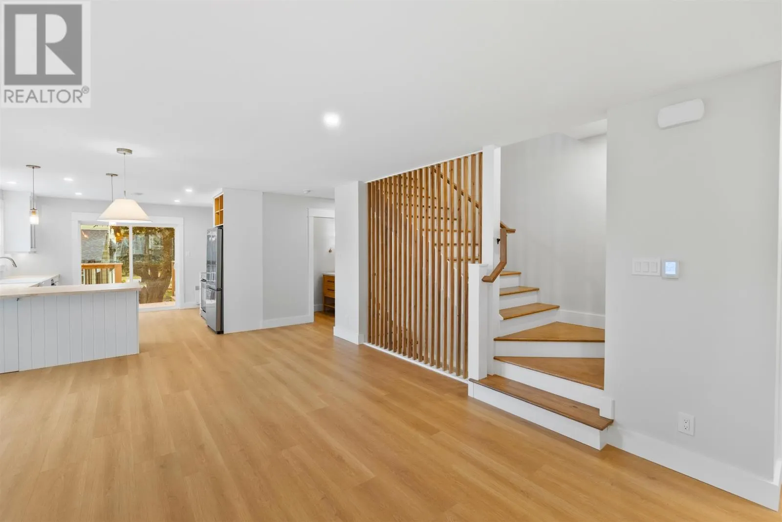 366 Oak Avenue