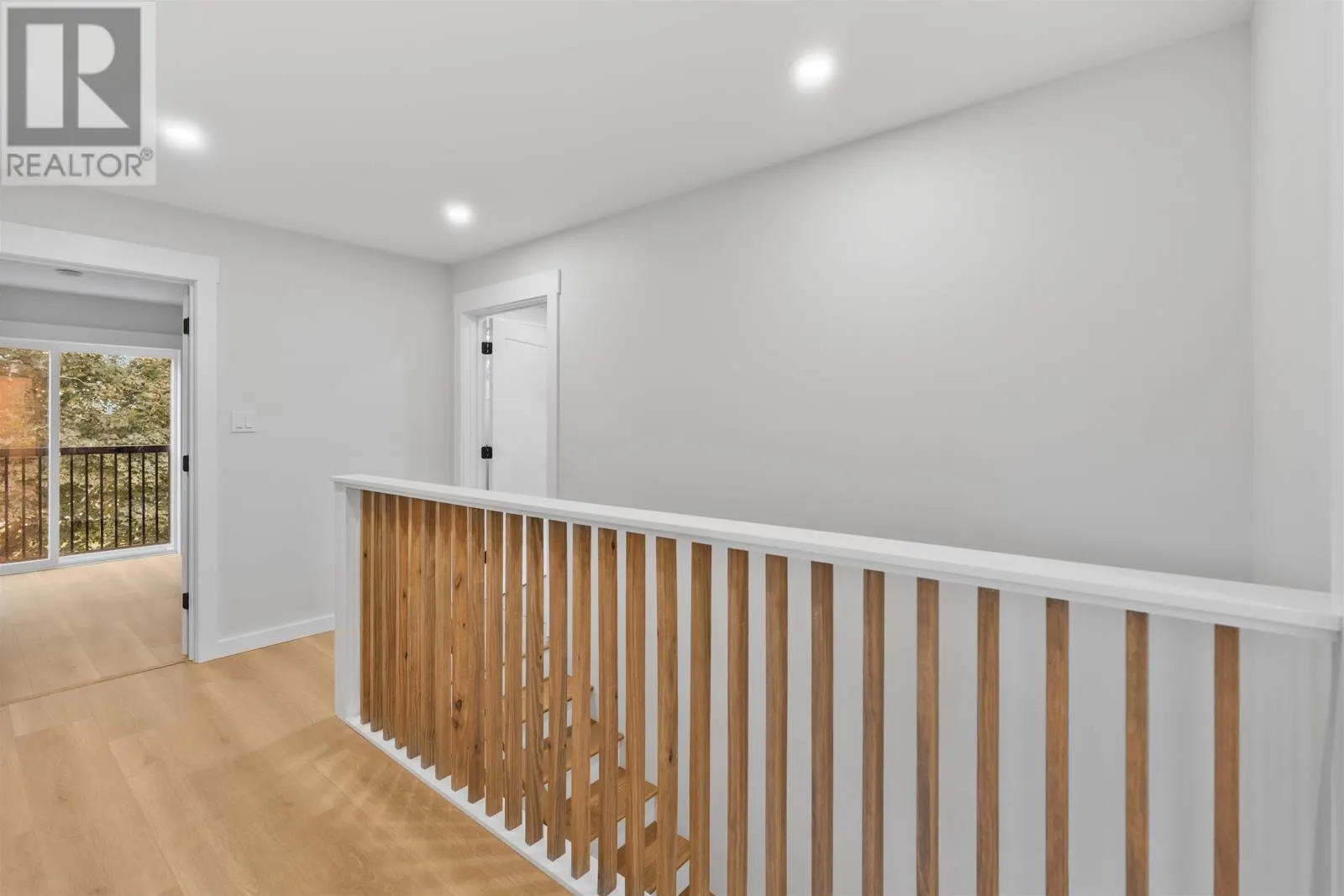 366 Oak Avenue