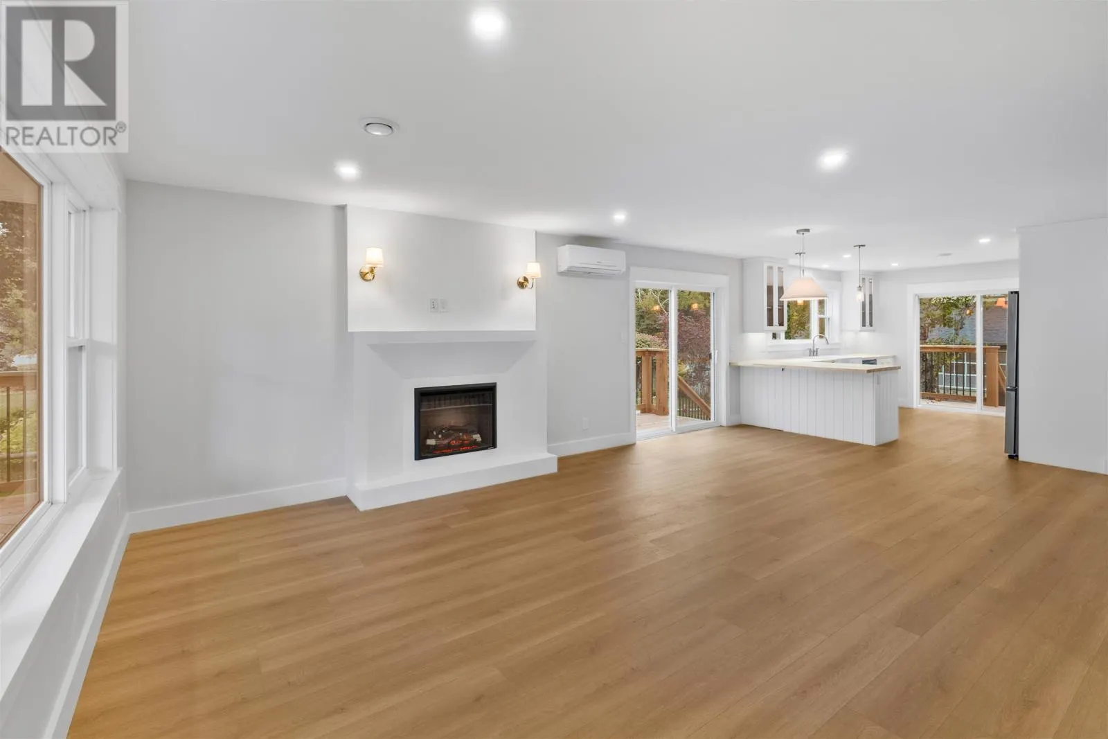 366 Oak Avenue