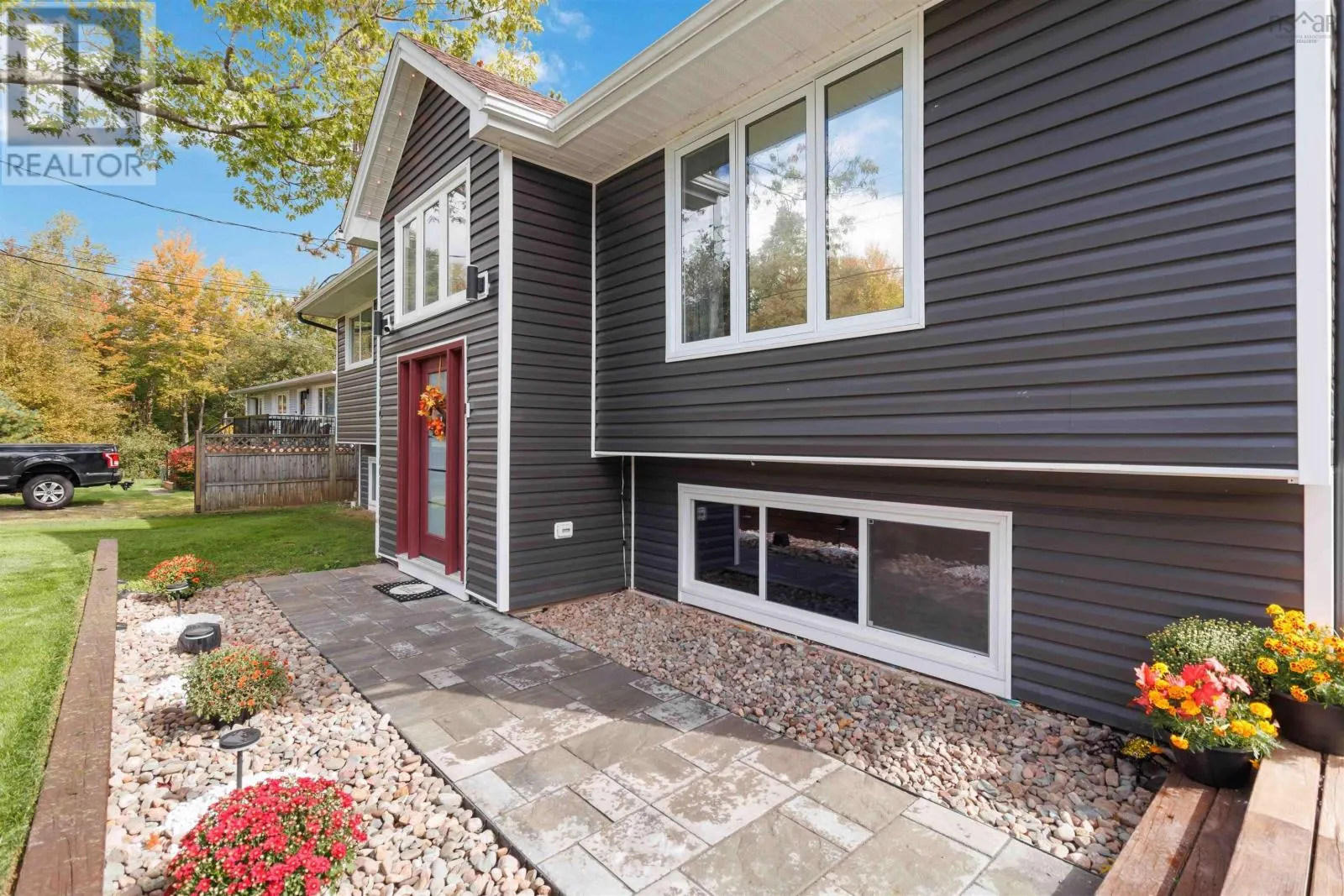 49 Madeline Avenue