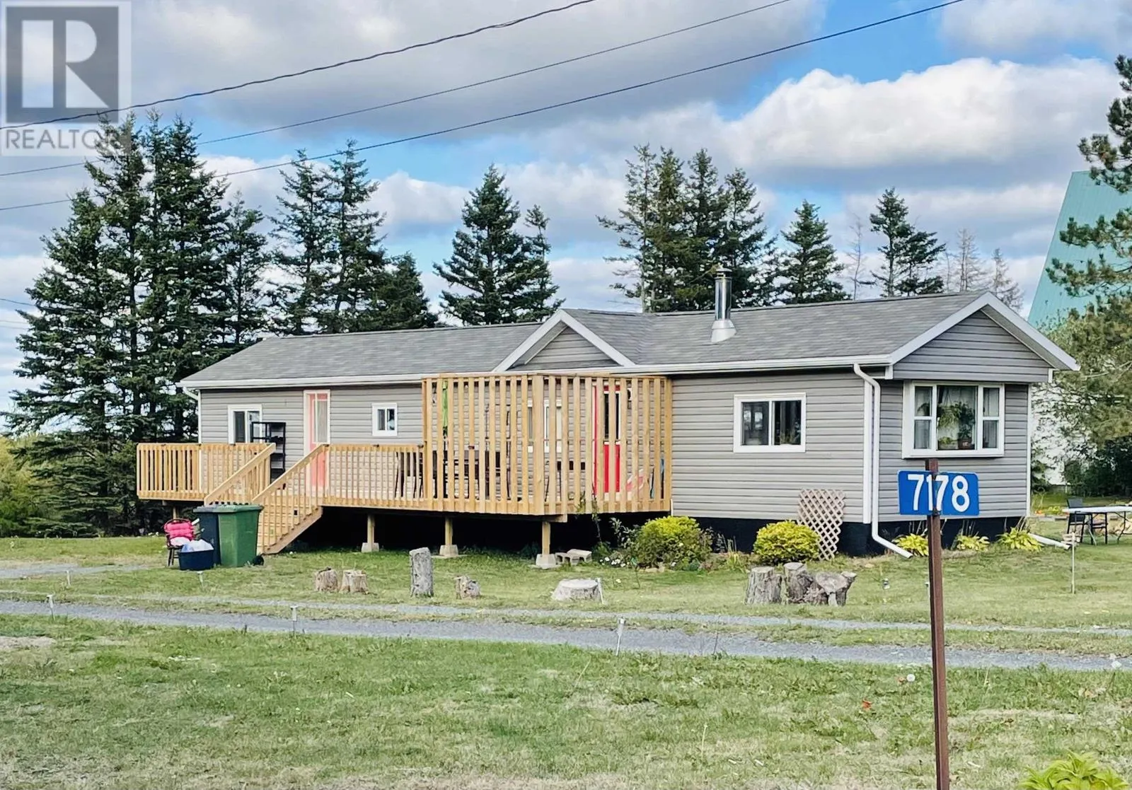 7178 St. Peters Highway