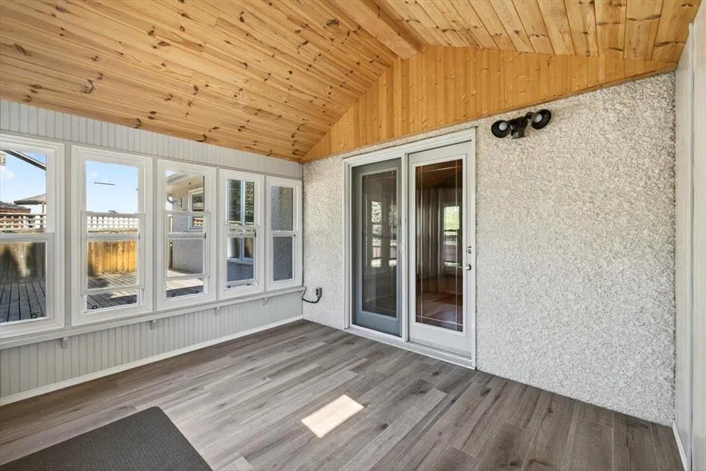 35 Hamilton Meadows Drive