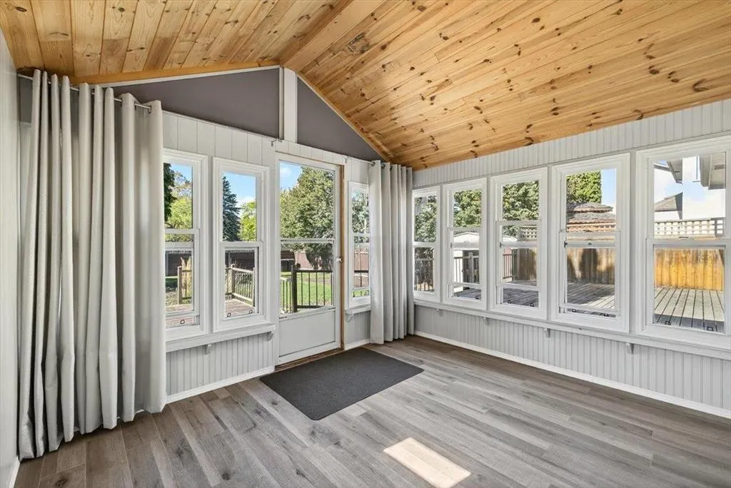 35 Hamilton Meadows Drive