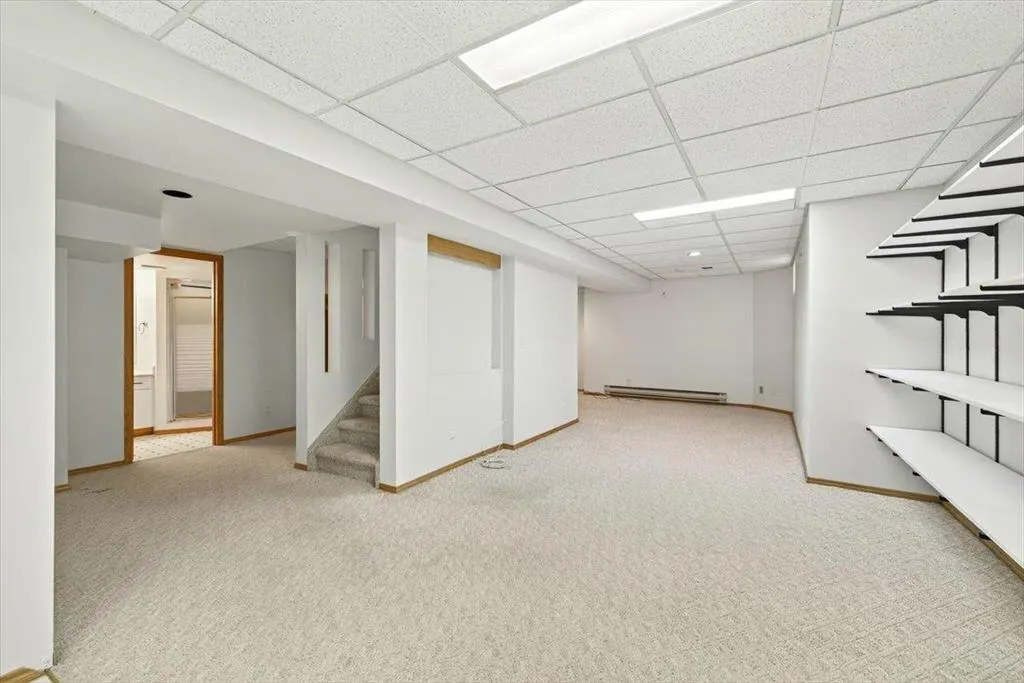 35 Hamilton Meadows Drive