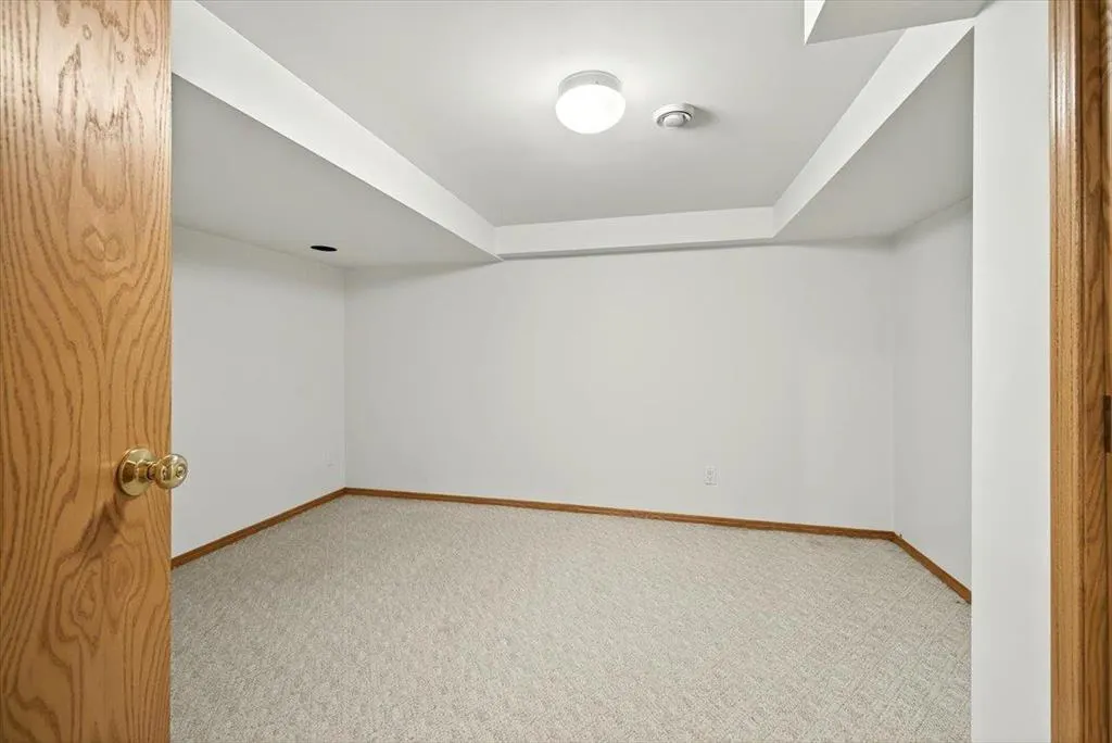 35 Hamilton Meadows Drive