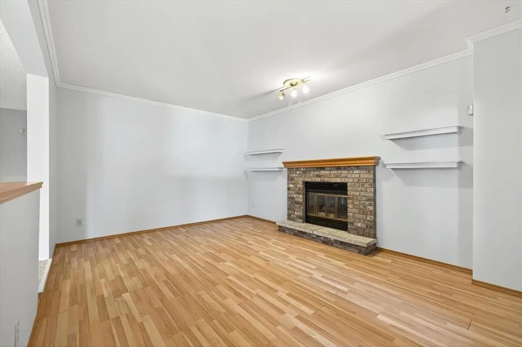 35 Hamilton Meadows Drive