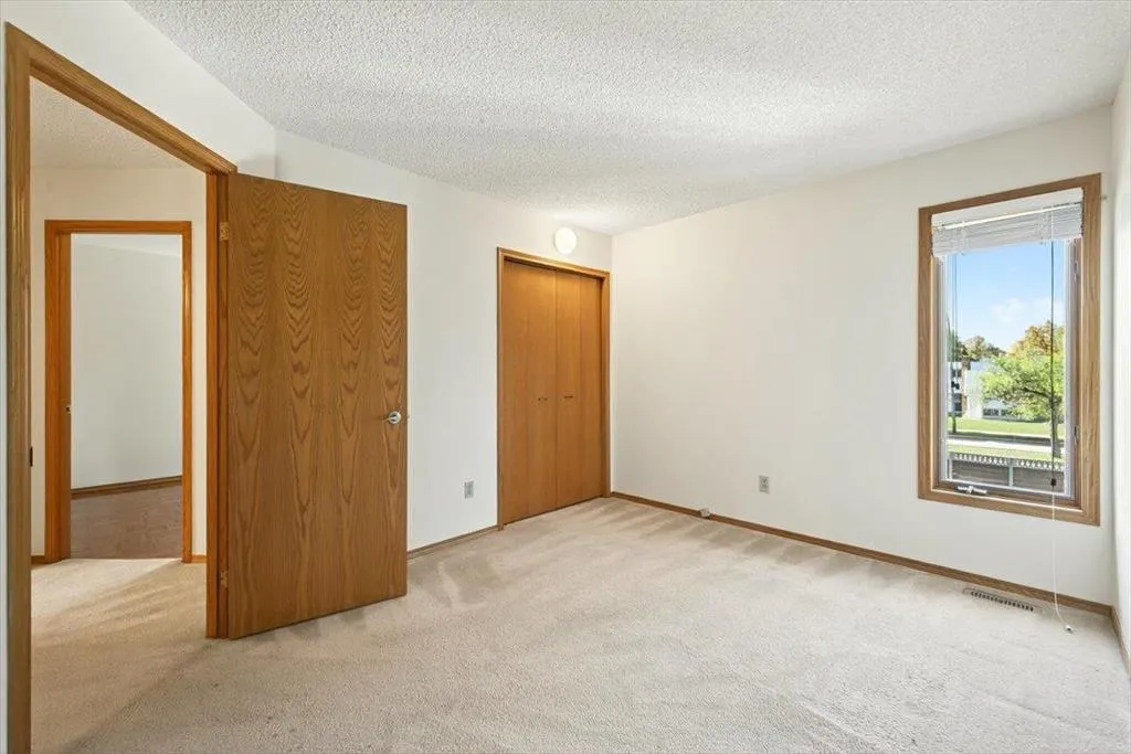 35 Hamilton Meadows Drive