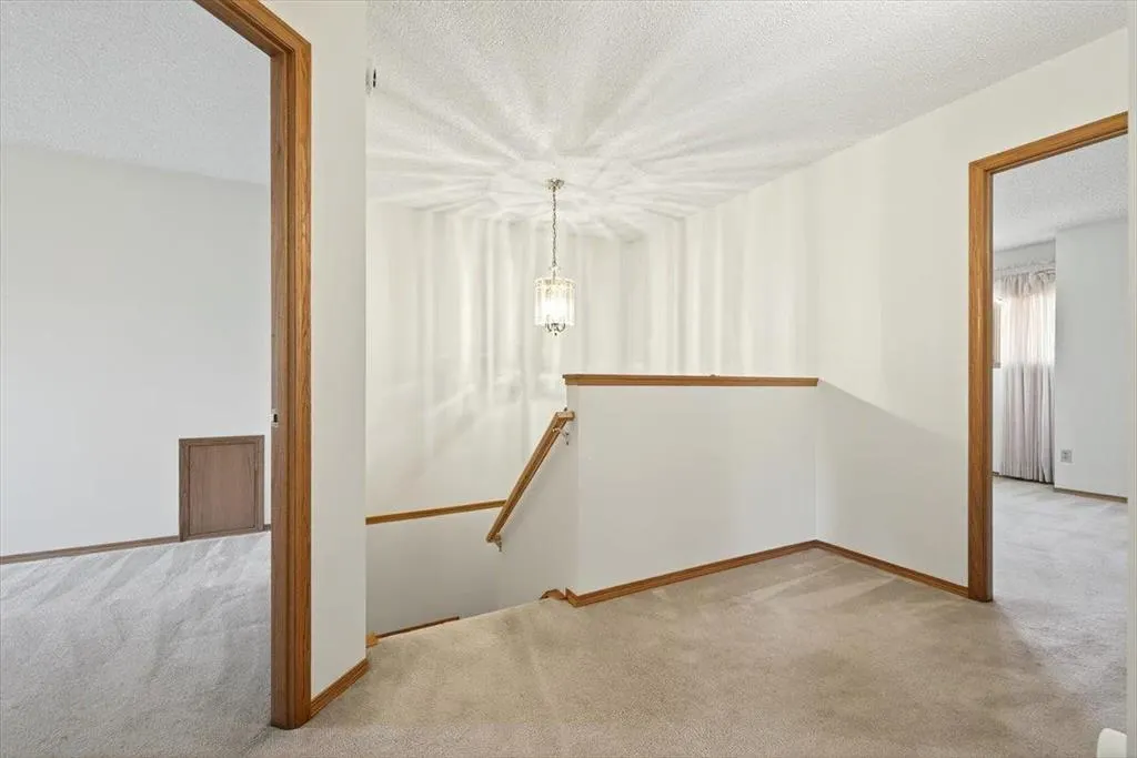 35 Hamilton Meadows Drive