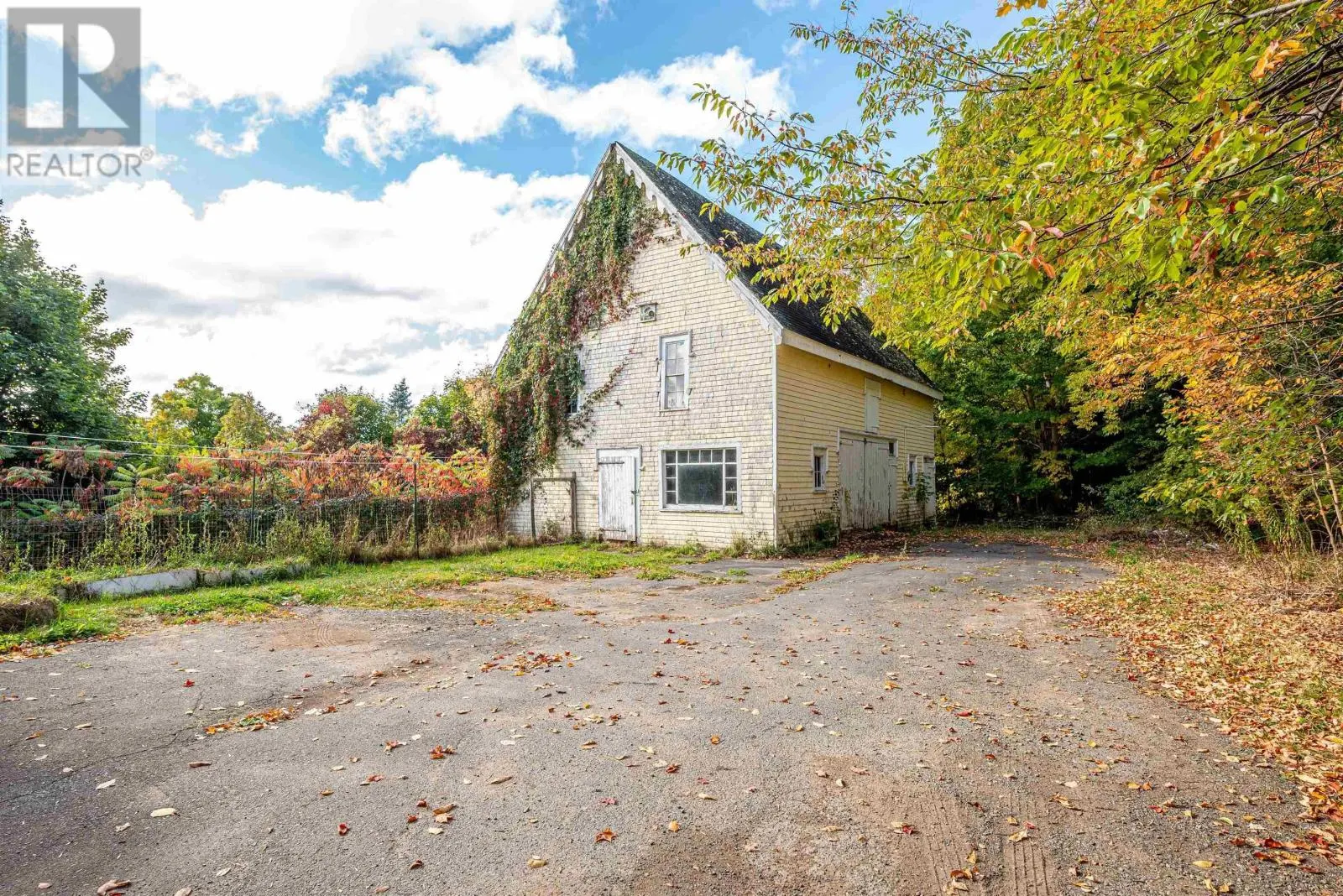 32 Etter Road
