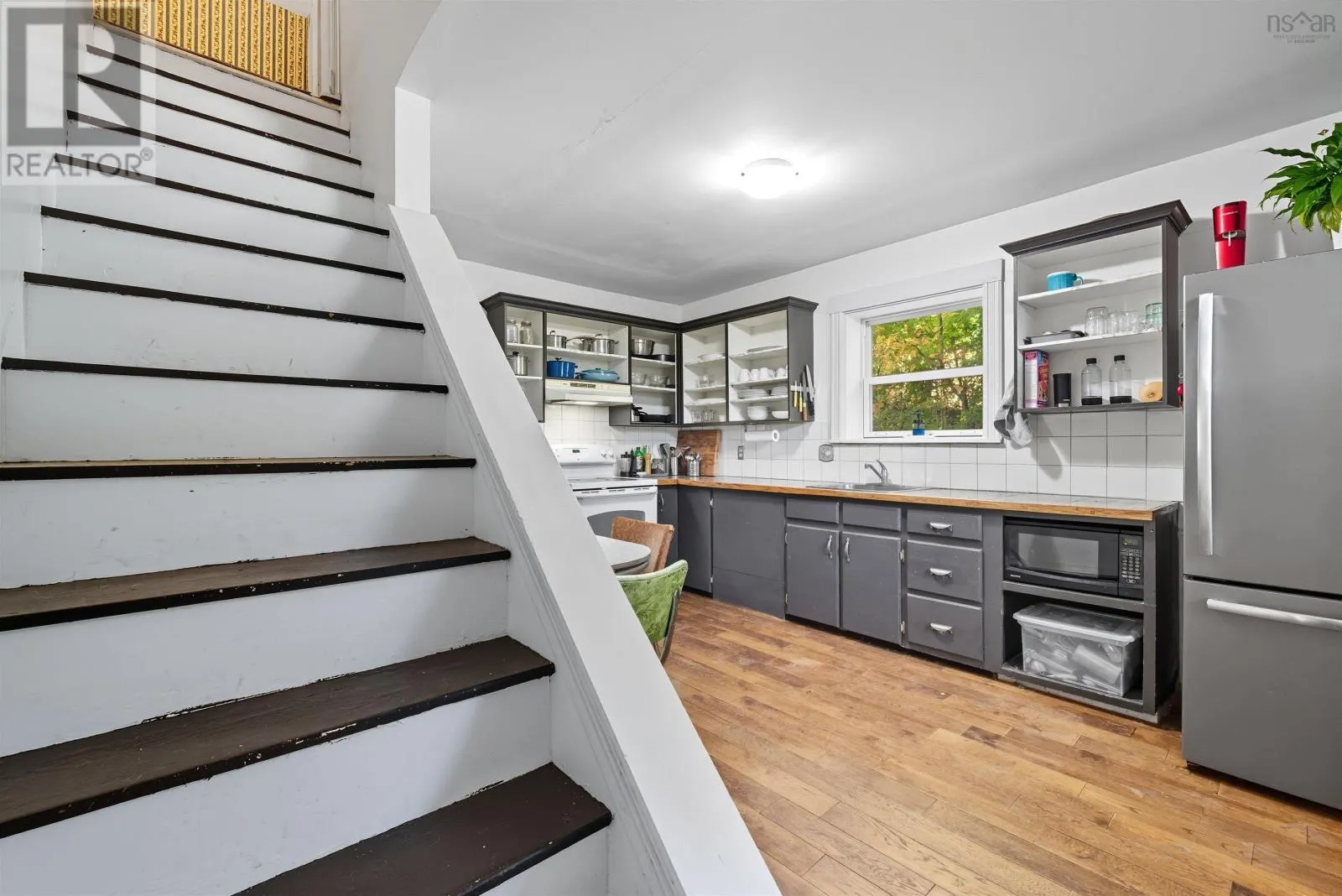 32 Etter Road