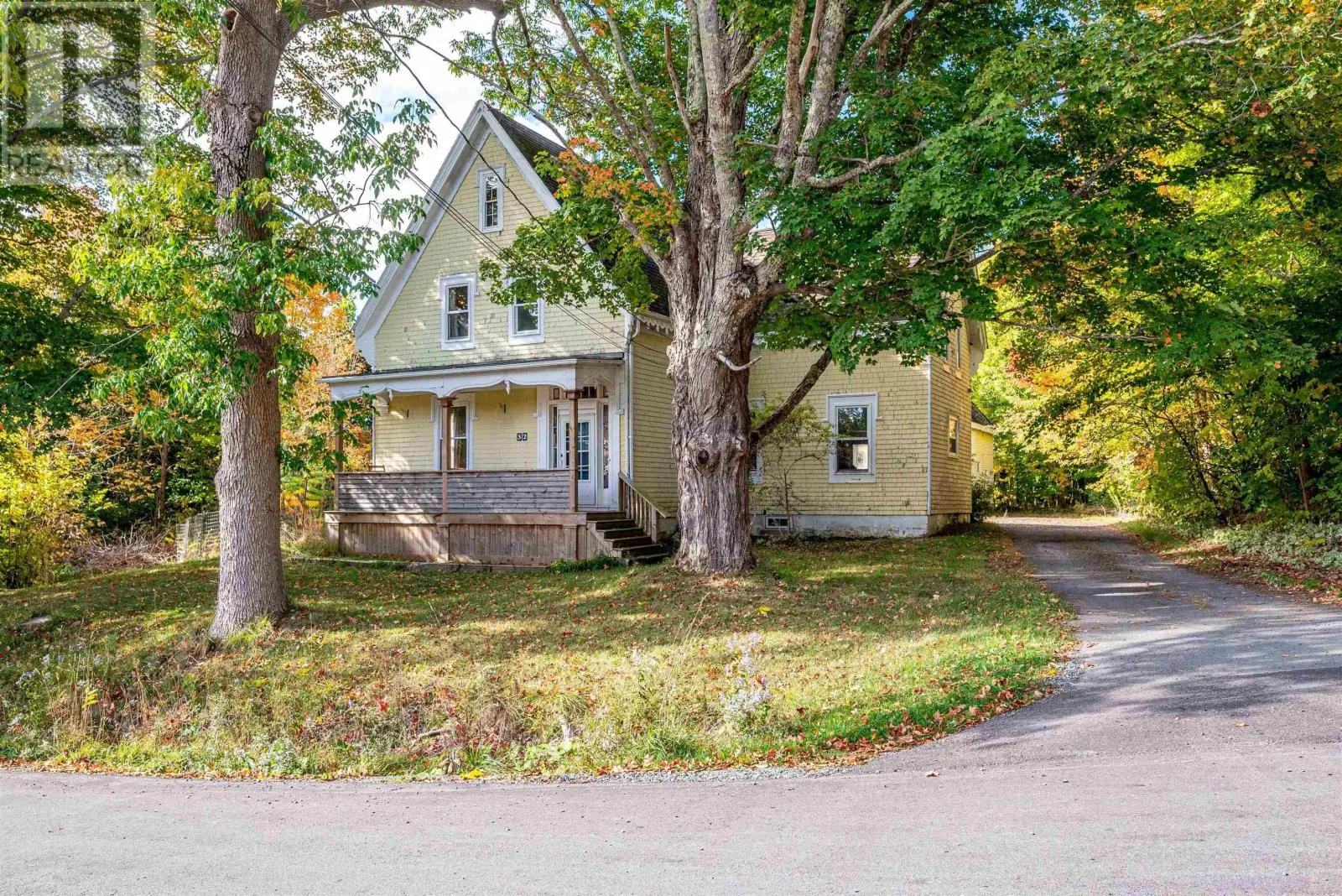 32 Etter Road