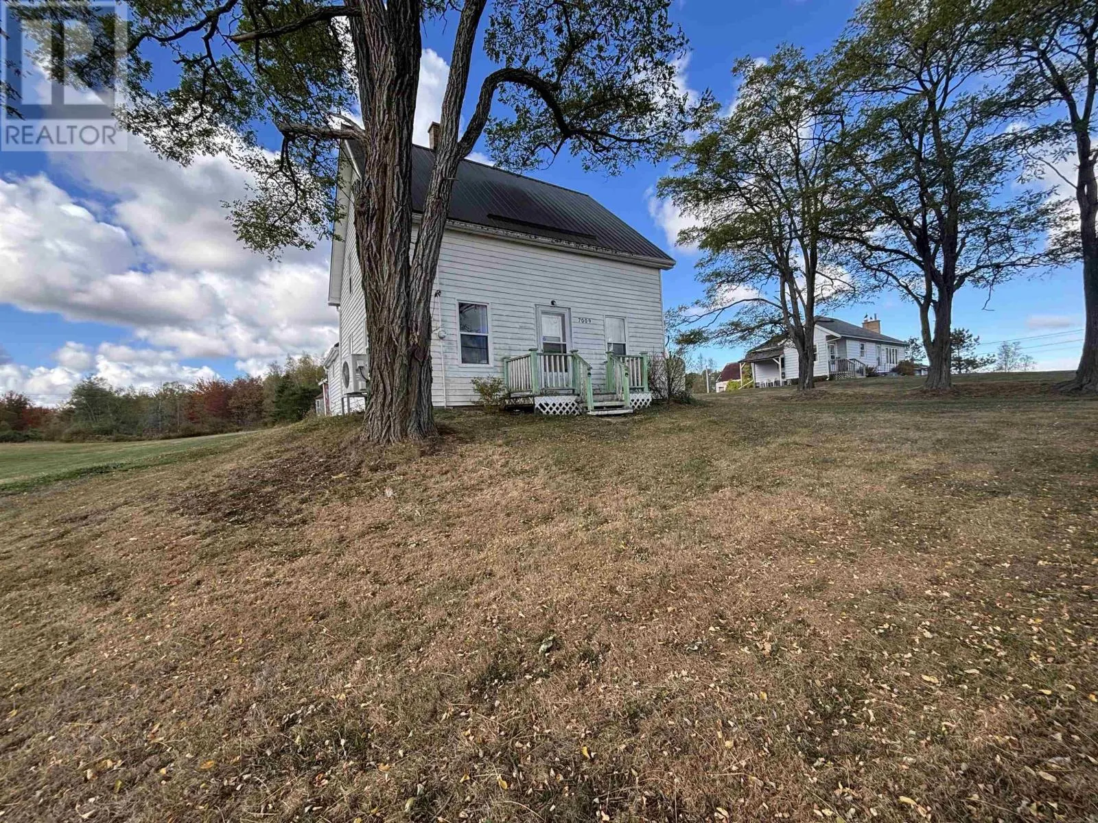 7009 Highway 354