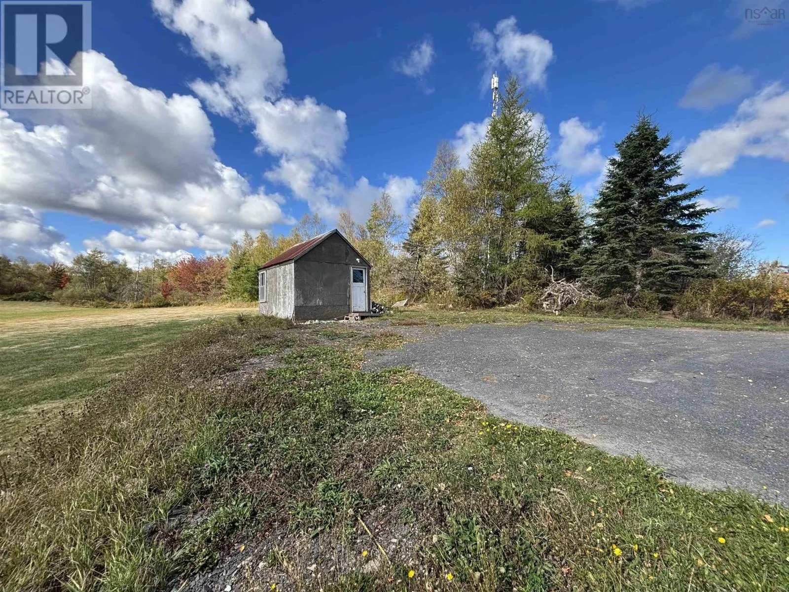 7009 Highway 354
