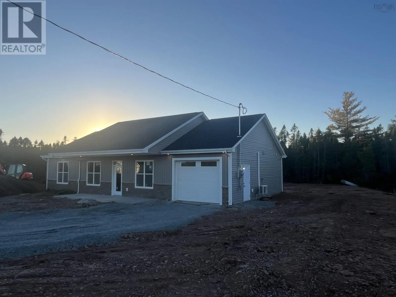 28 Ravenwood Drive