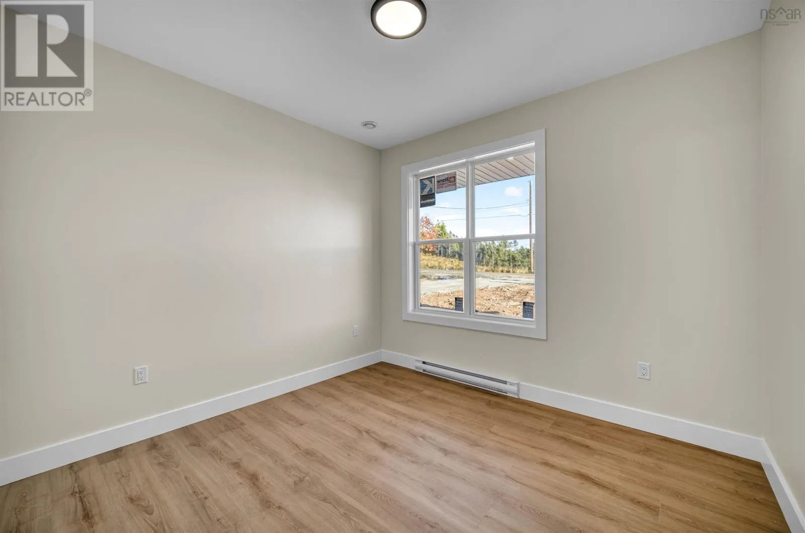 28 Ravenwood Drive