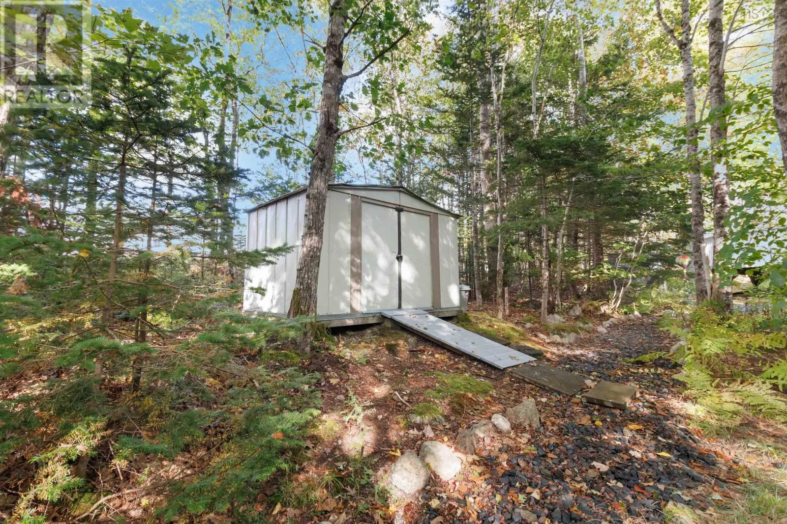 48 Rustic Ridge