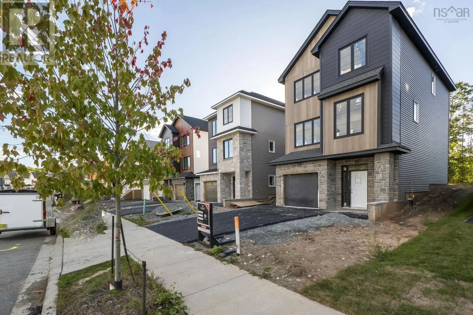 PC48 5 Pearlgarden Close