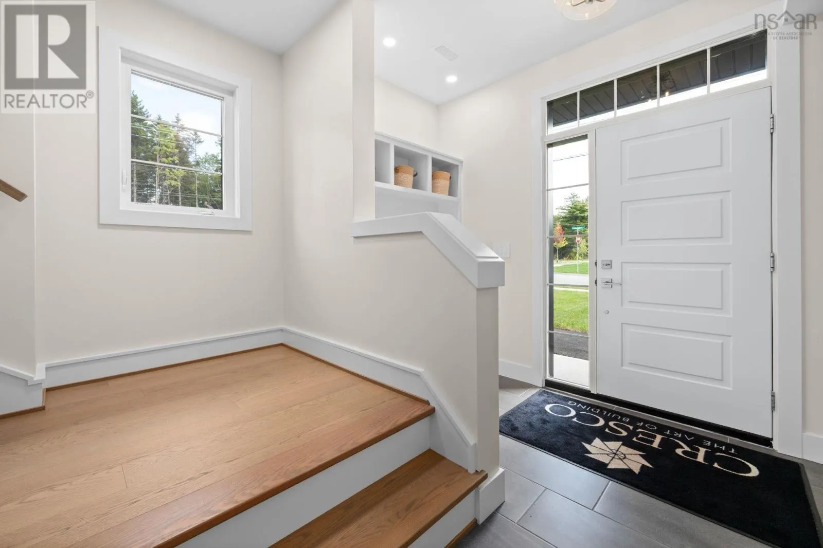 PC49 1 Pearlgarden Close