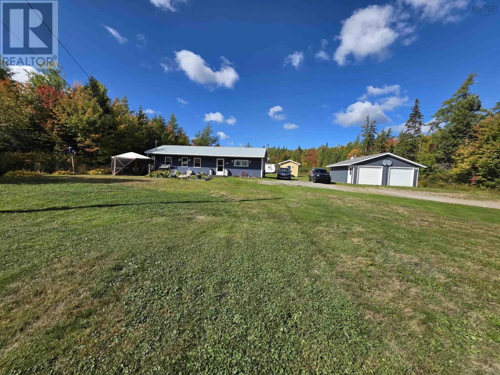 5231 Grand Mira North Road