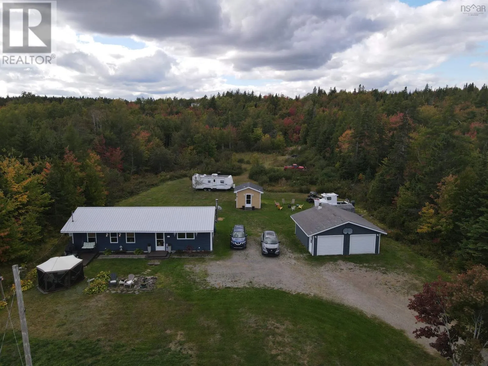 5231 Grand Mira North Road