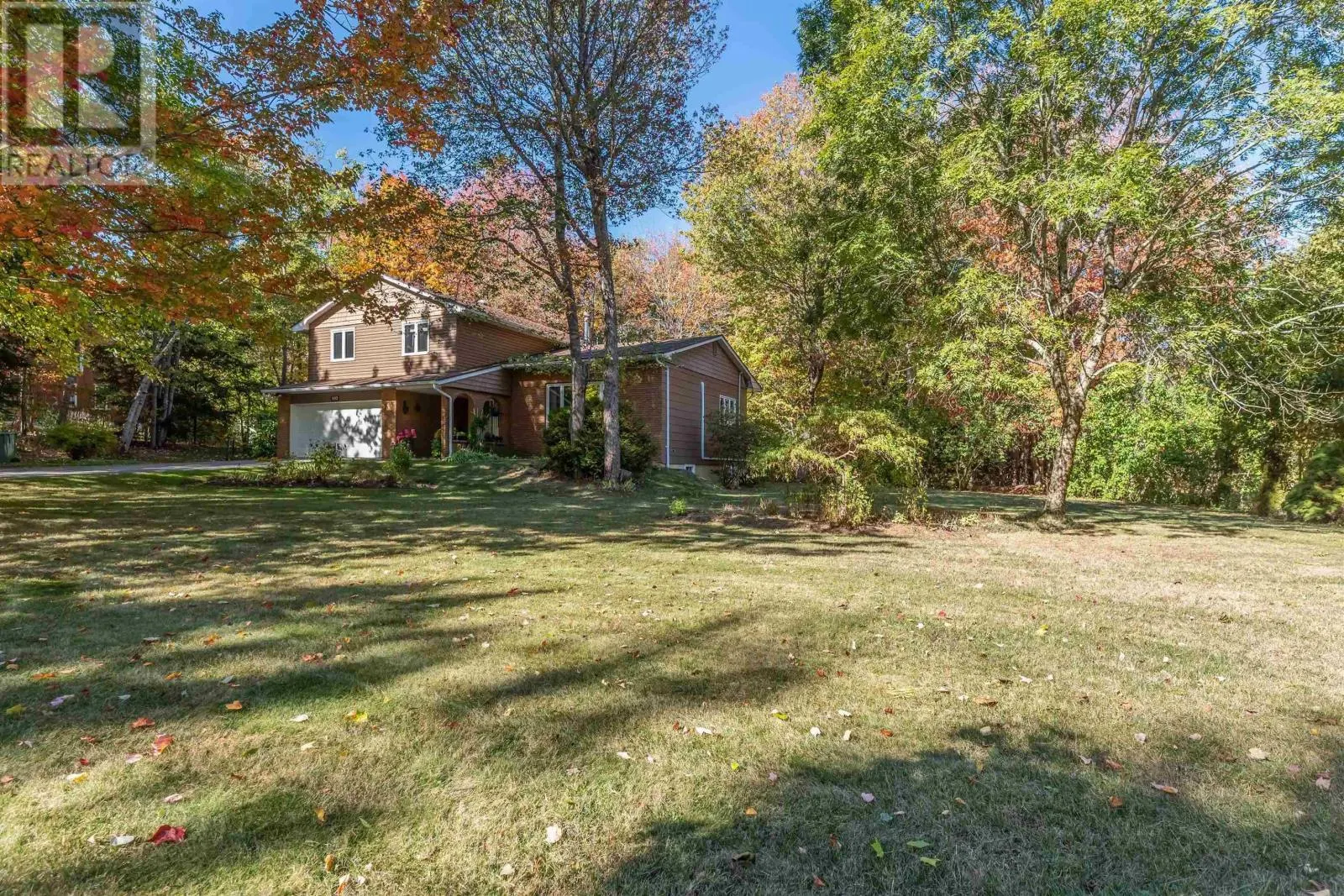 103 Elizabeth Dr  NS B4N 0K2