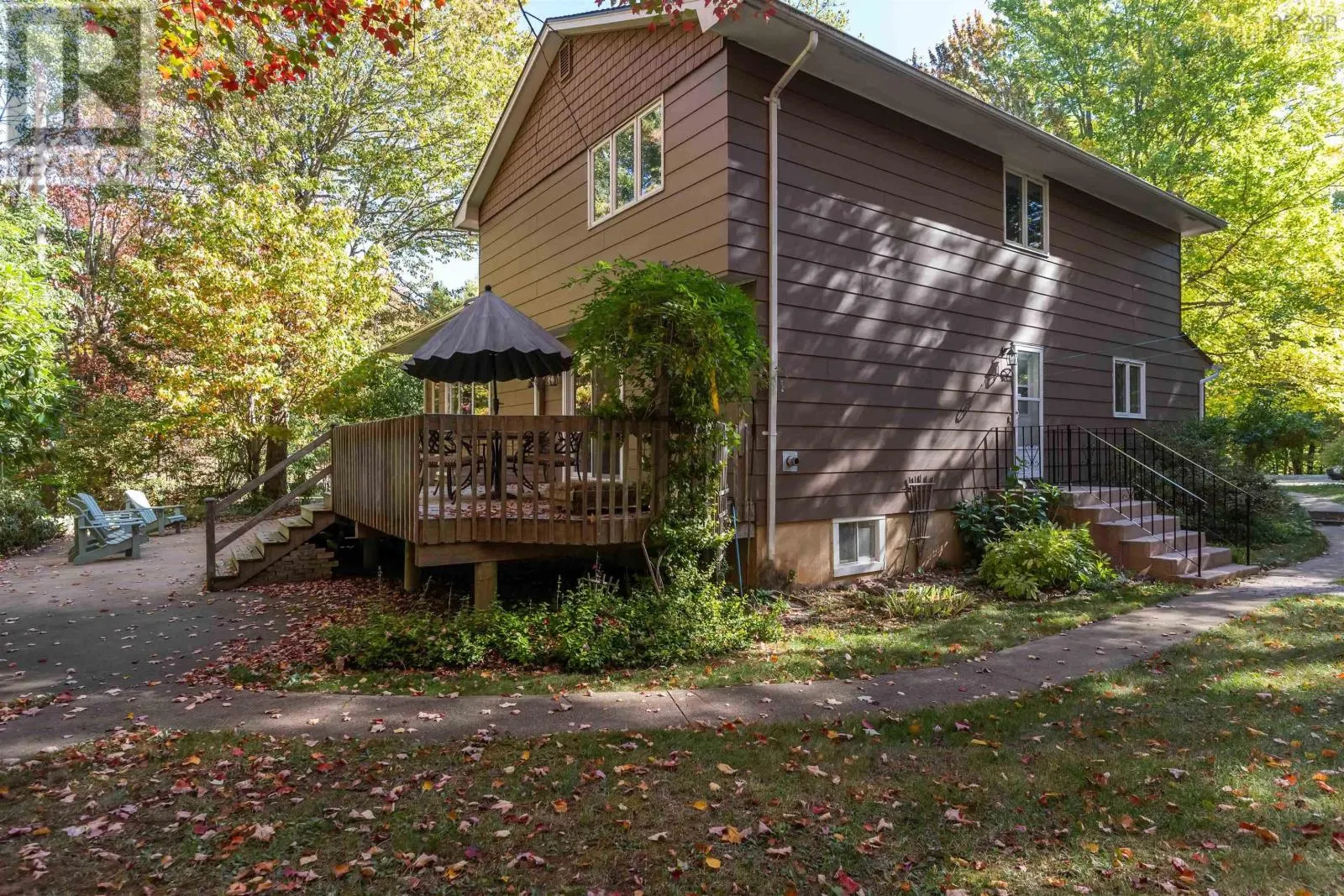 103 Elizabeth Dr  NS B4N 0K2
