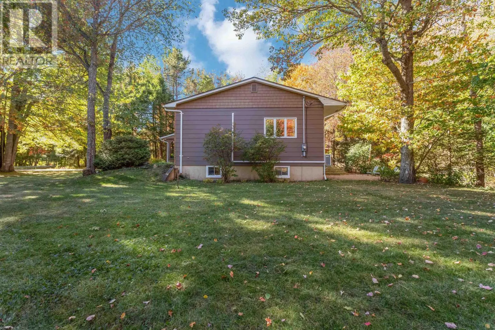 103 Elizabeth Dr  NS B4N 0K2