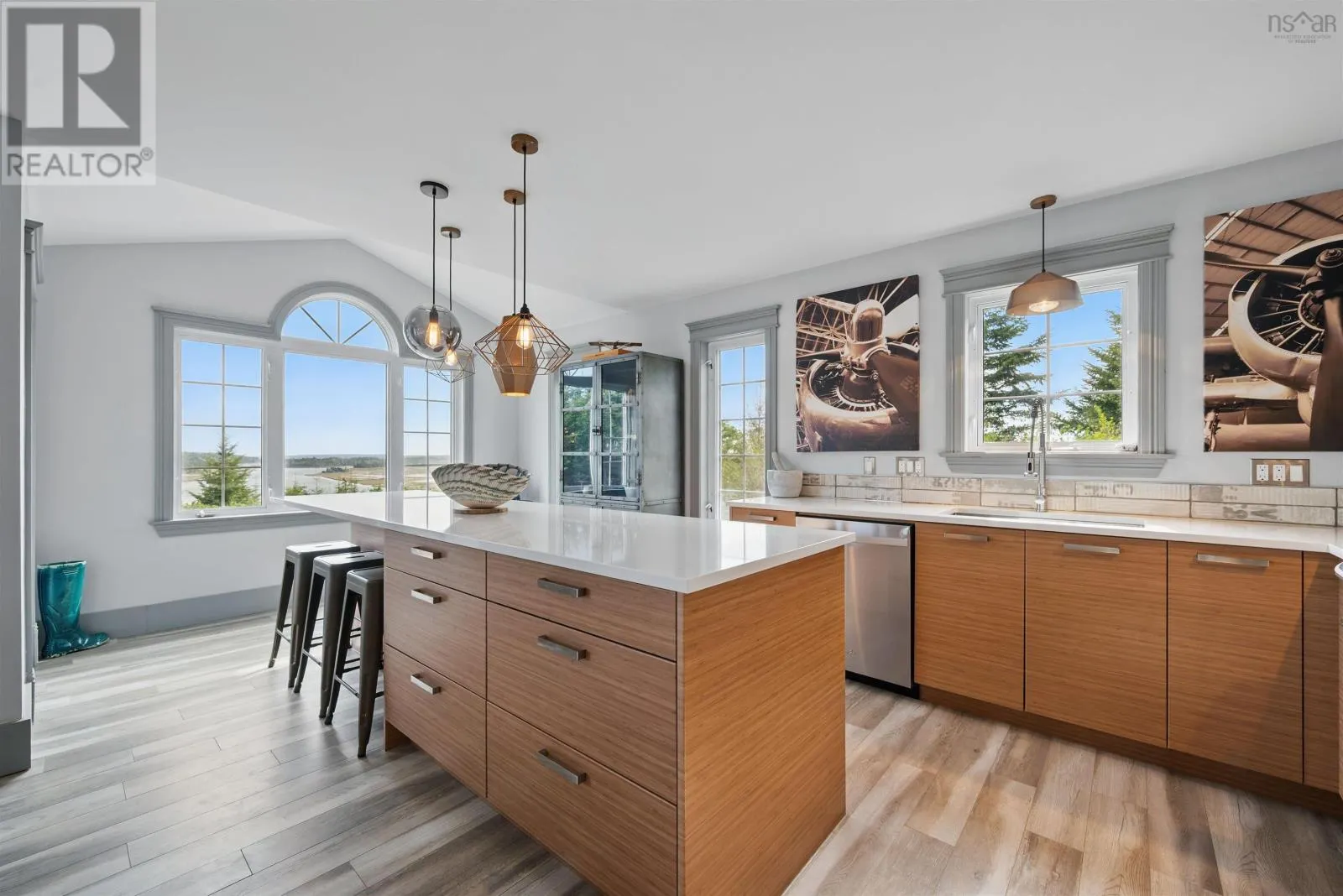 40 Harbour Ridge Drive