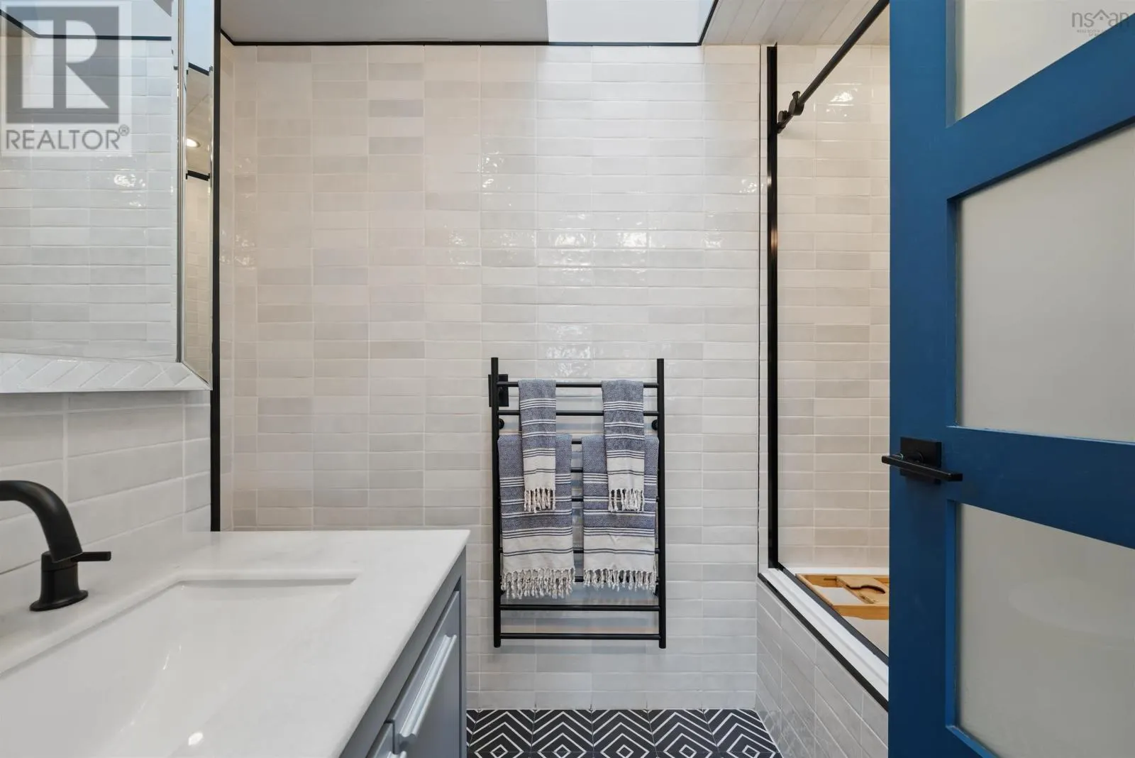 40 Harbour Ridge Drive