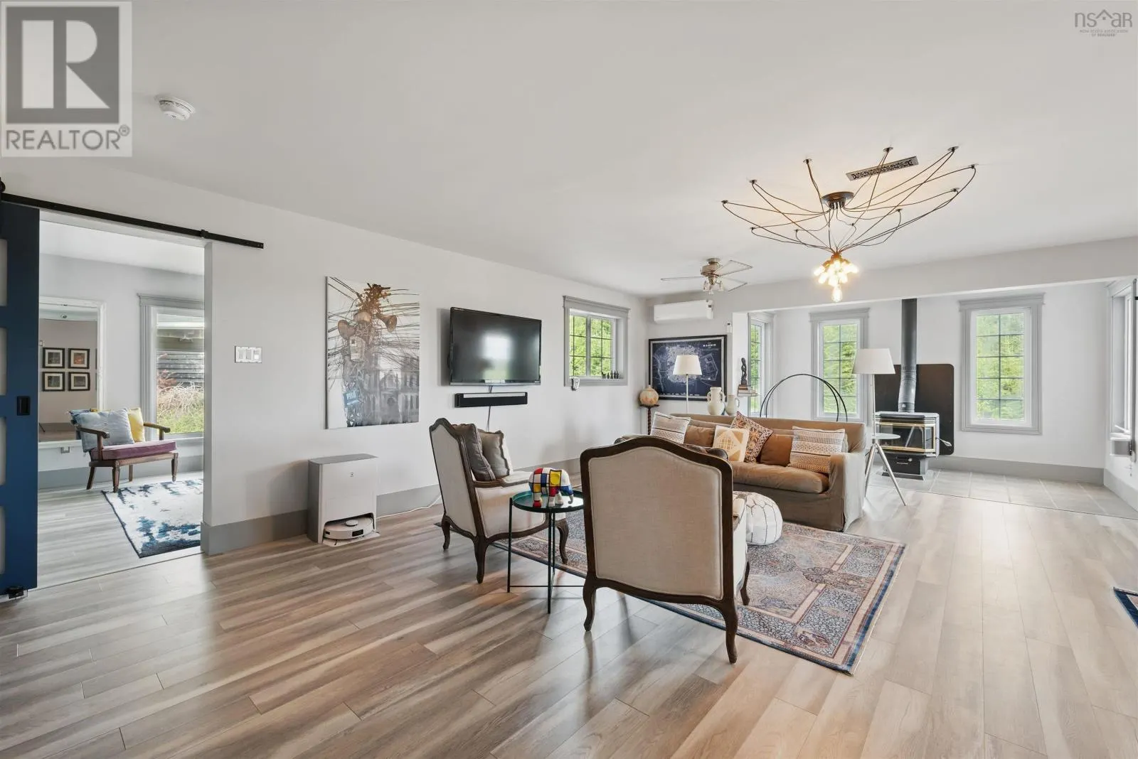 40 Harbour Ridge Drive