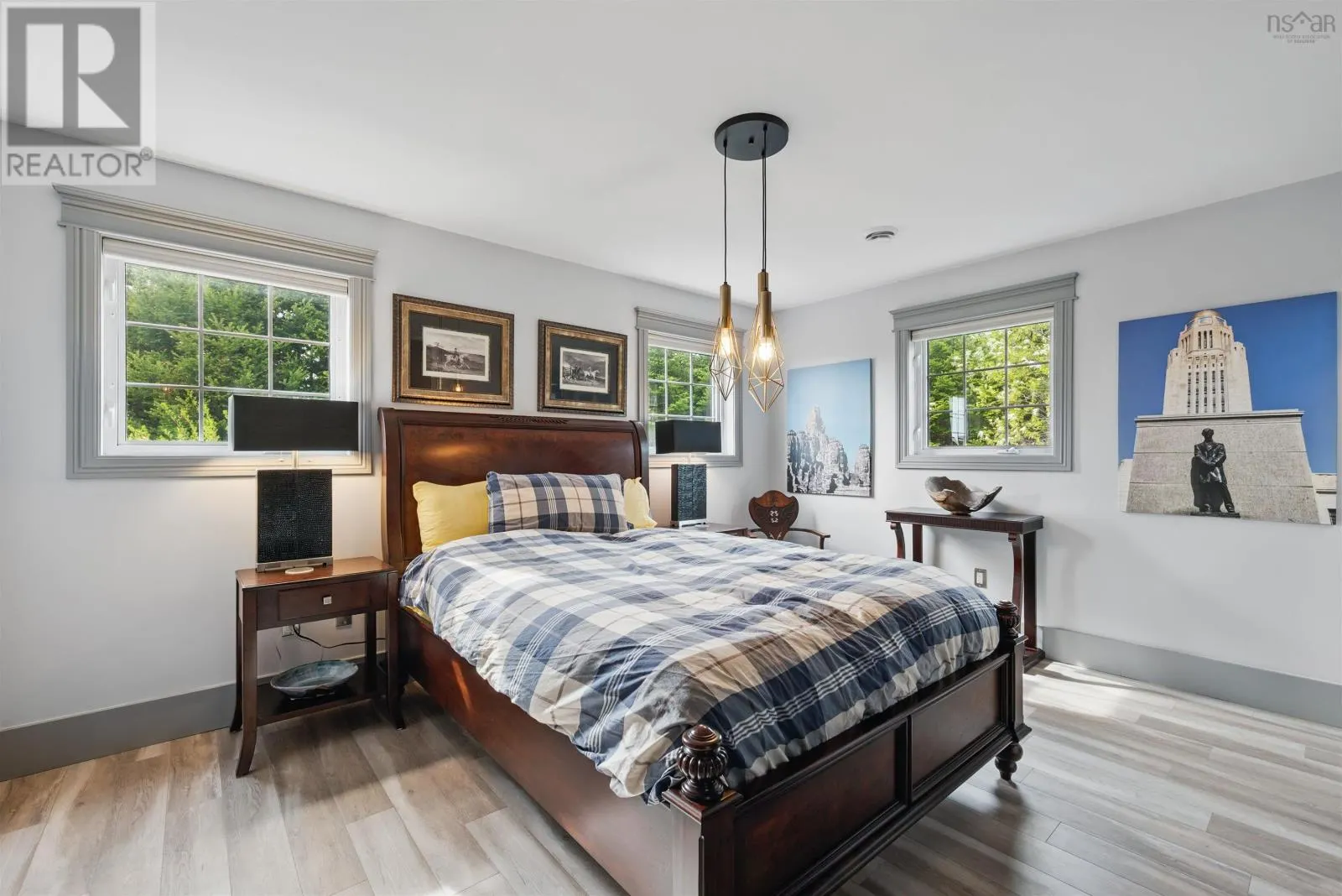 40 Harbour Ridge Drive