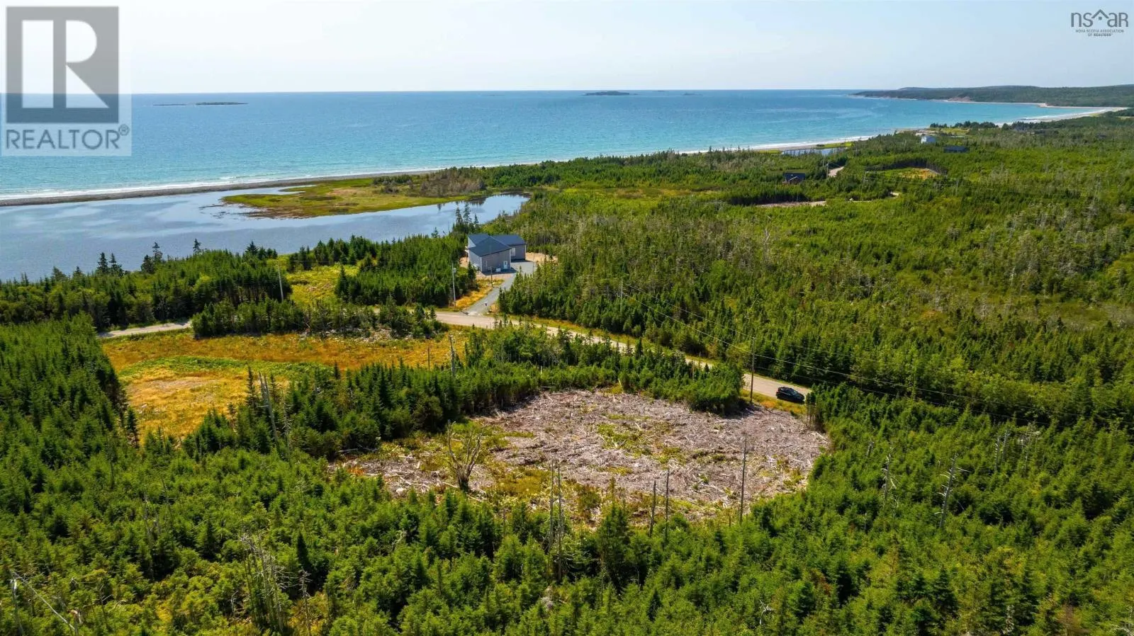 20 Kaakwogook Way