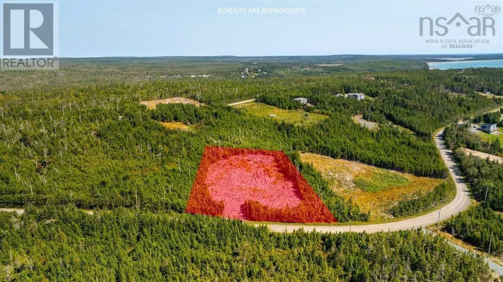 20 Kaakwogook Way