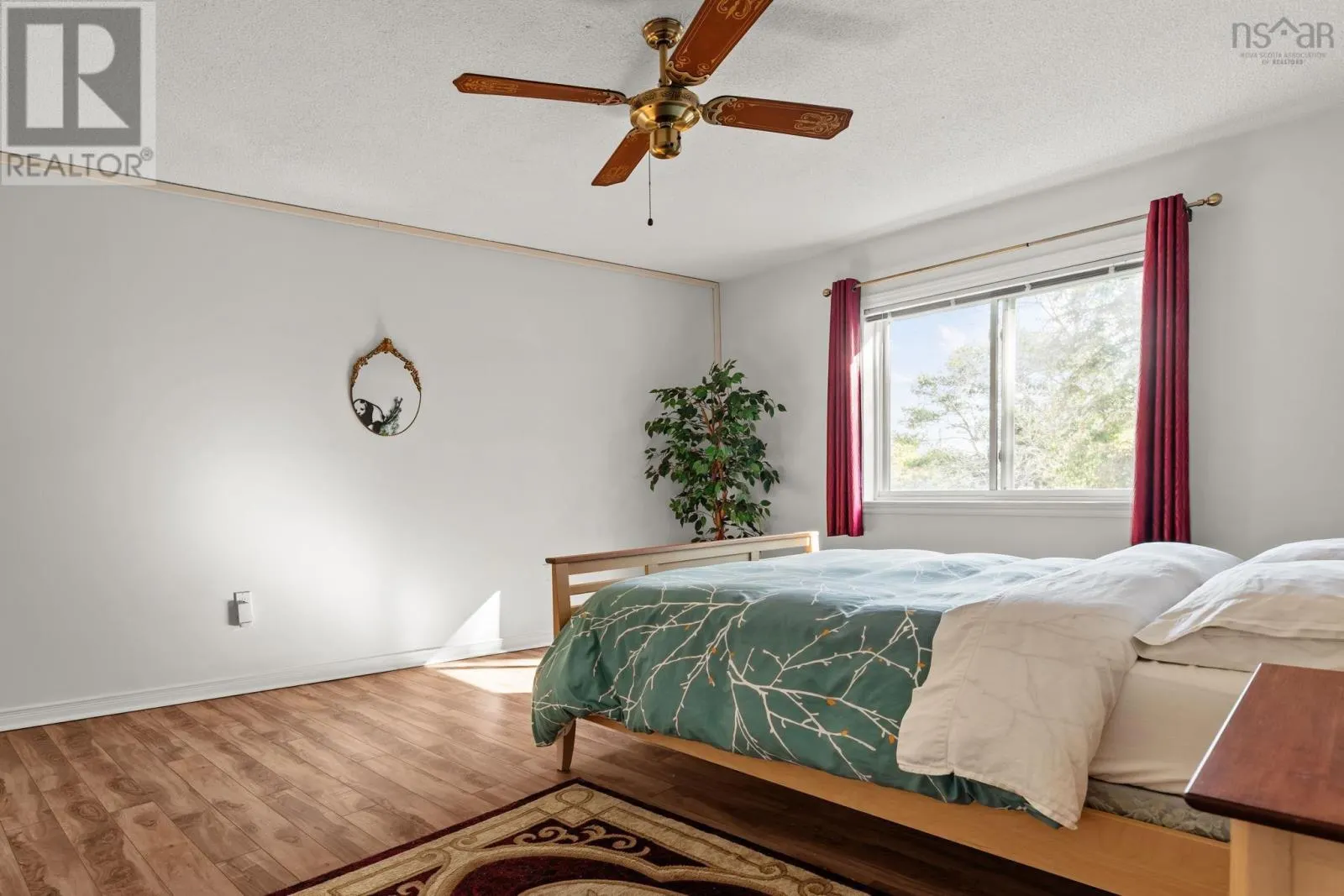 303 5570 Heatherwood Court