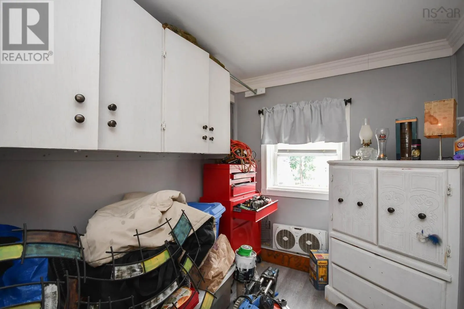 286 Parklane Drive
